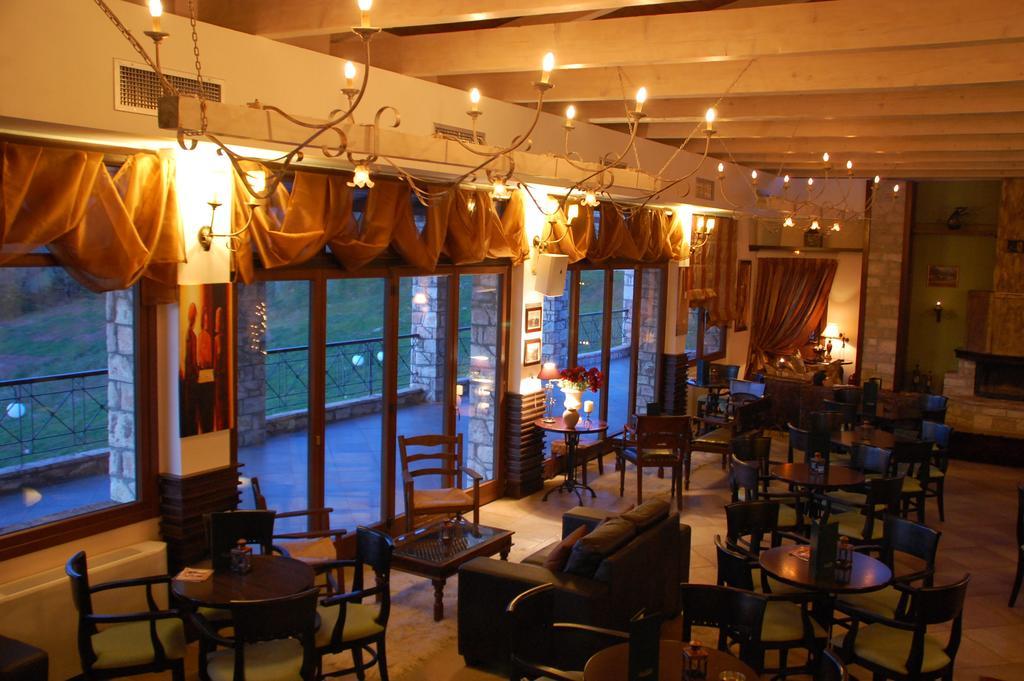 Ipsivaton Mountain Resort Moucha ภายนอก รูปภาพ